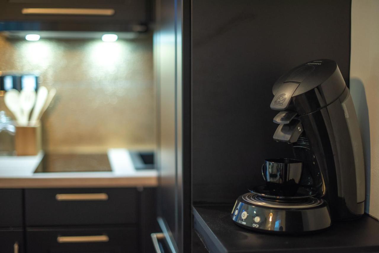 Wellness Studio D'Or - Exclusive New Apartment With Whirlpool, Sauna, Sunny Terrace, Private Parking 포레치 외부 사진