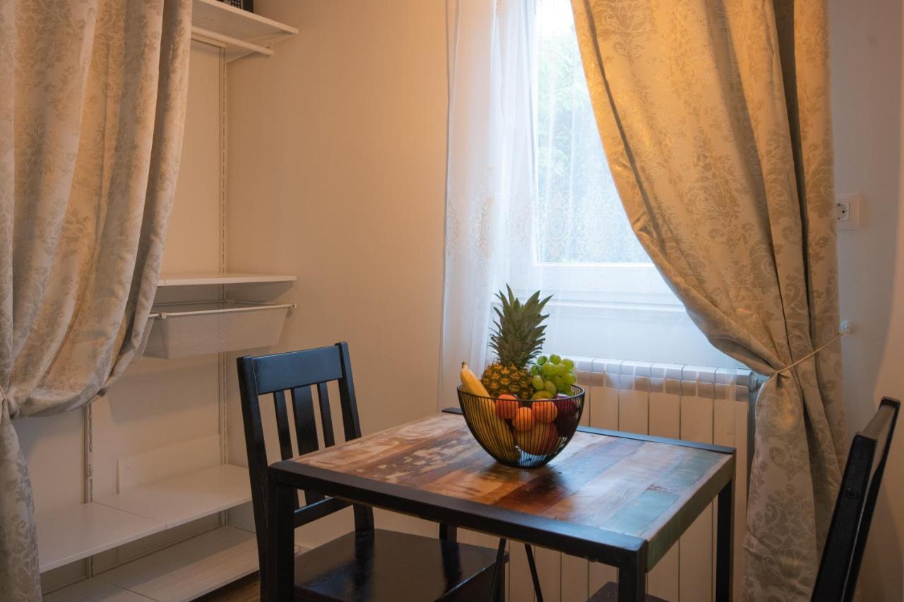 Wellness Studio D'Or - Exclusive New Apartment With Whirlpool, Sauna, Sunny Terrace, Private Parking 포레치 외부 사진